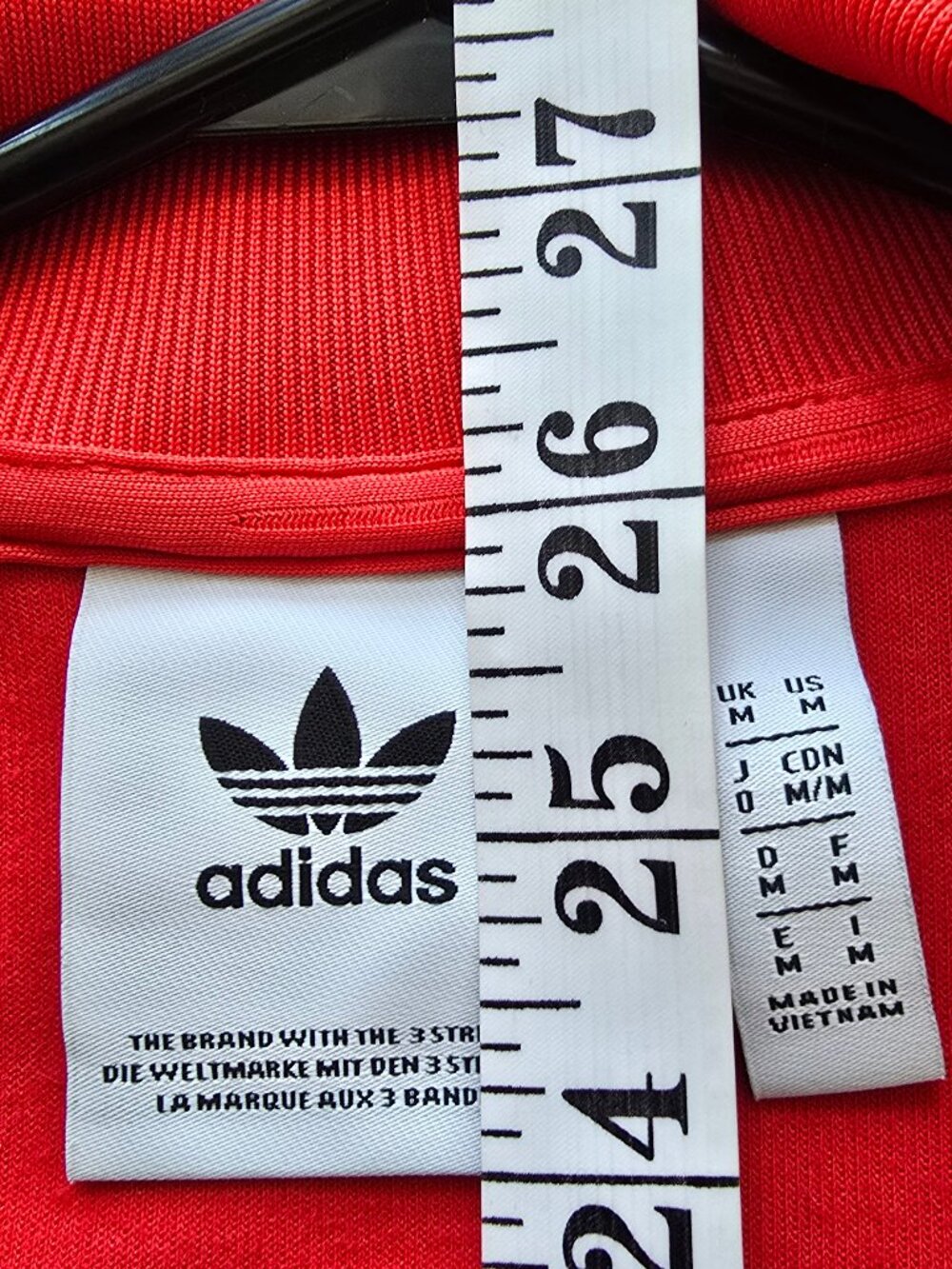 adidas classic red with white stripes, jogger jacket medium - Picture 8 of 10